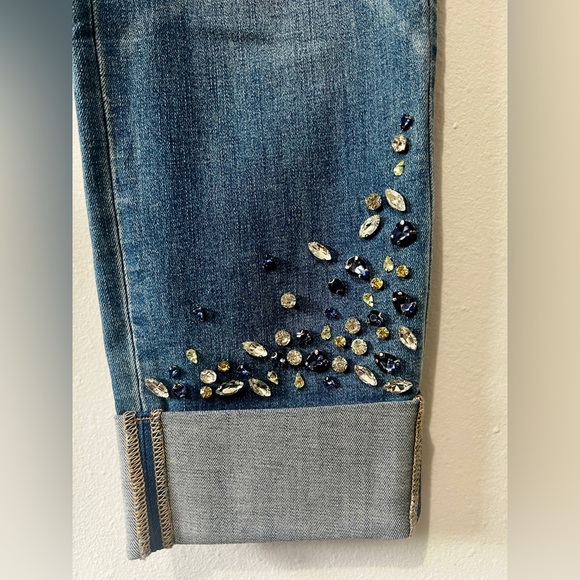 Chico's Jewel Cuffed Pull-On Ankle Jegging Cropped Jeans - 8R (31") - Picture 8 of 11